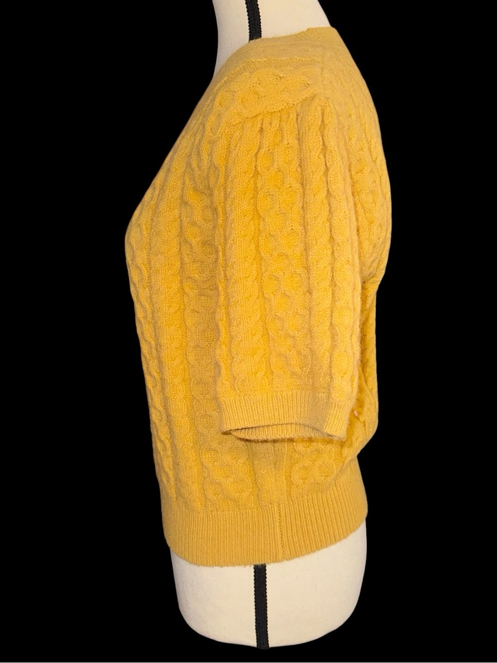 MABLE Cropped Cable Puff Short-Sleeve Sweater - Picture 4 of 8